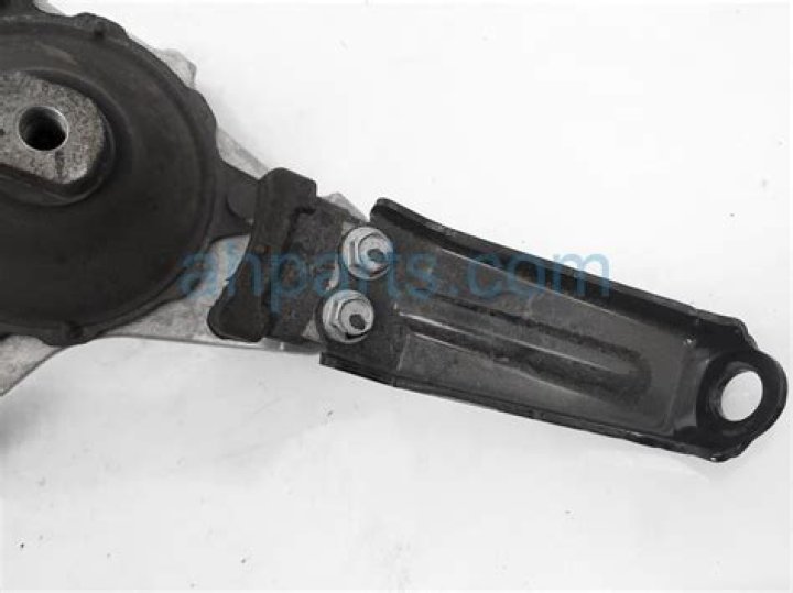 "Moneybagg Yo's Recent Arrest: The Details Behind His Detainment"