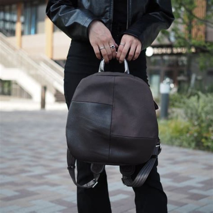 Anurag Dobhal Net Worth: Details About Him, Career, Home, Age, Income - SarkariResult