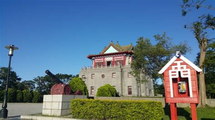 Lego Fortnite: How to Do the Duplication Glitch? Is the Chest Durability Glitch patched! - SarkariResult