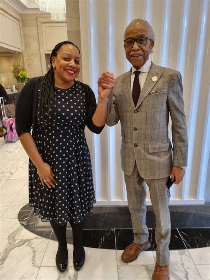 Unveiling Al Sharpton's Height: Surprising Discoveries And Insights