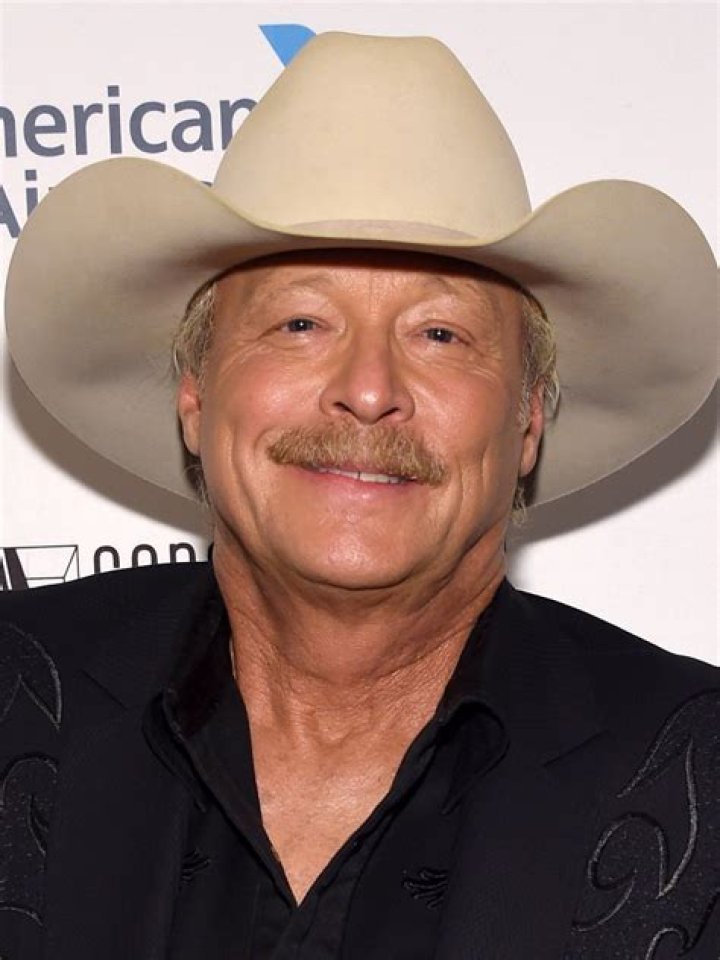 Alan Jackson Height, Weight, Body Measurements, Shoe Size