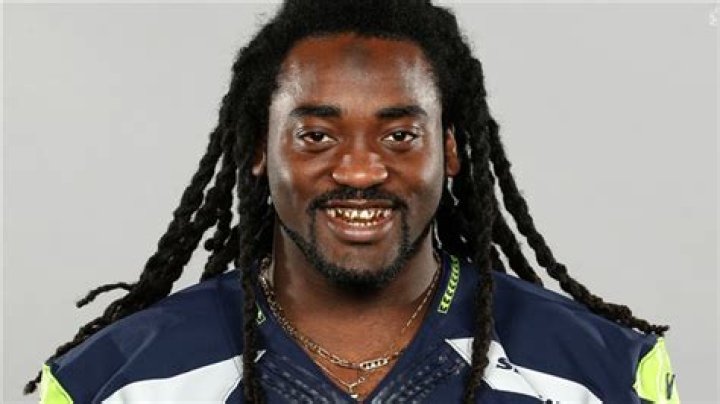 Alex Collins | American Football Running Back | Wikipedia