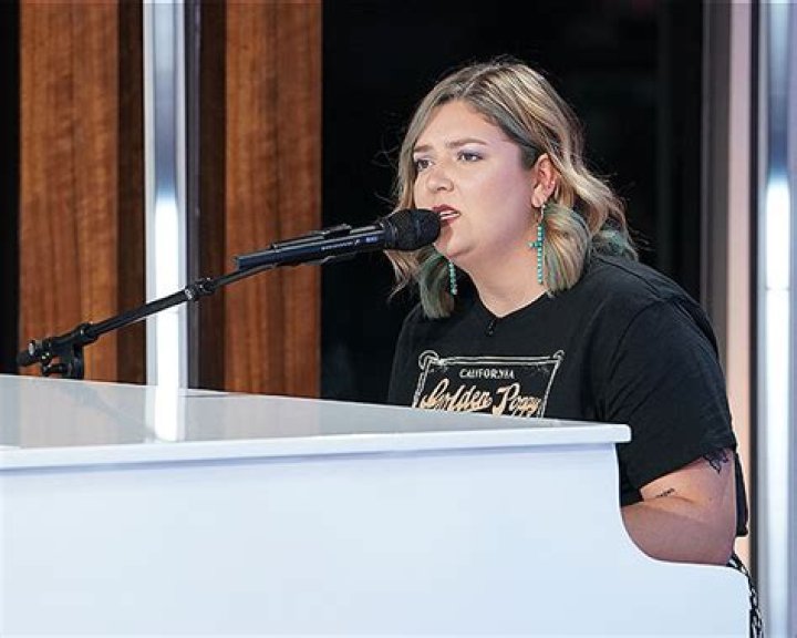 Nolan Neals Daughter Auditions In Touching Tribute Hollywood Life