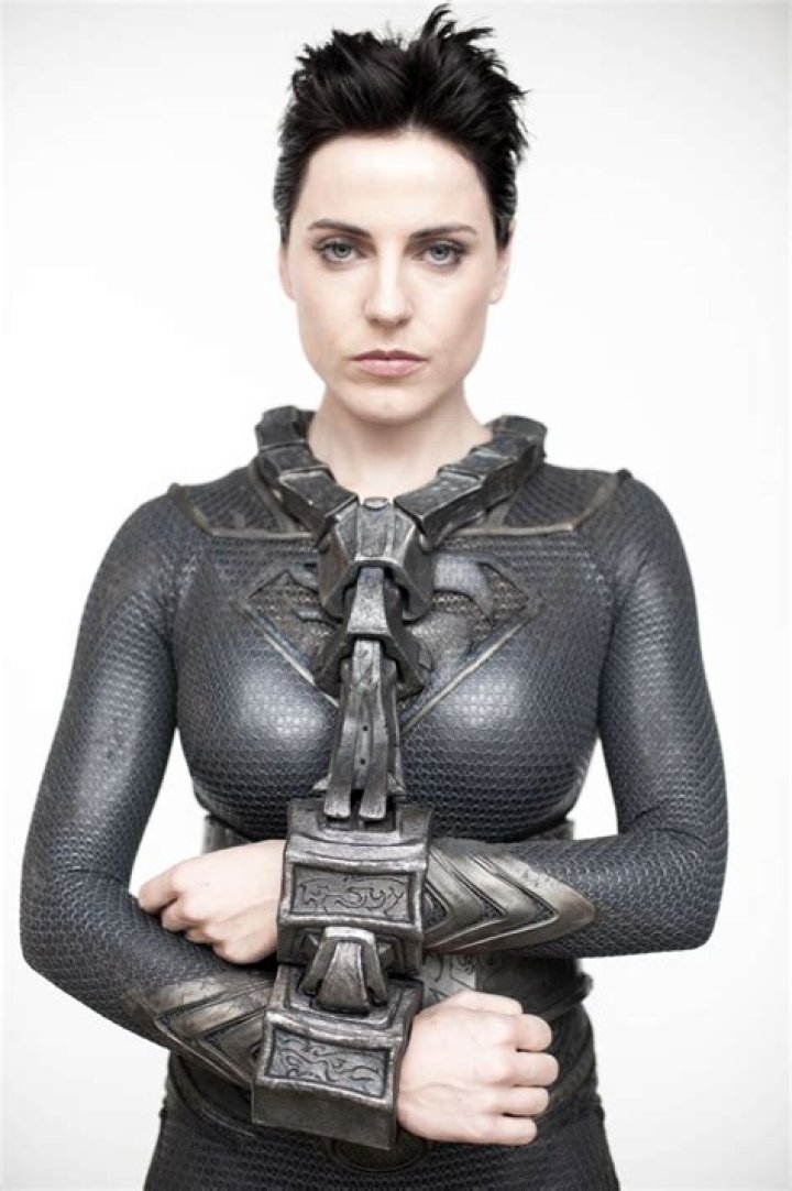 Antje Traue Height, Weight, Body Measurements, Bra Size, Shoe Size