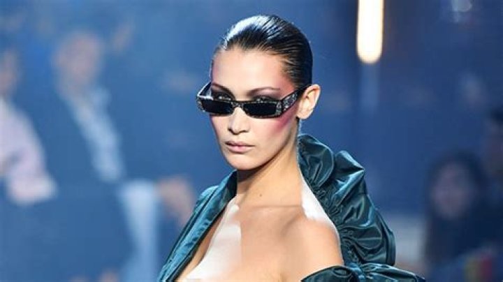 Wardrobe Malfunction At Paris Fashion Show Hollywood Life