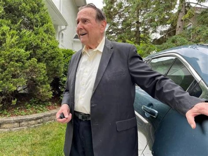 How much is Bill Gothard Net Worth as of 2023?