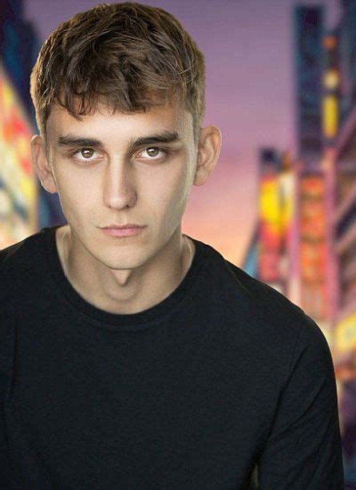 Cameron Chapman's Wikipedia Page: A Comprehensive Overview