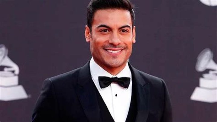 Unveil Carlos Rivera's True Height: The Real Story