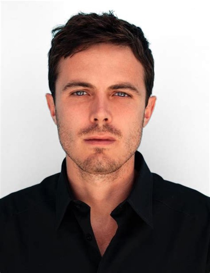 Casey Affleck Height, Weight, Body Measurements, Shoe Size