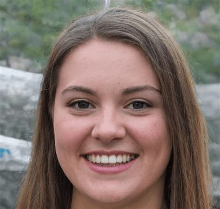 Chai Hansen Wiki, Age, Bio, Girlfriend, Dating, Movies, TV Shows, Parents, Nationality, movie, age