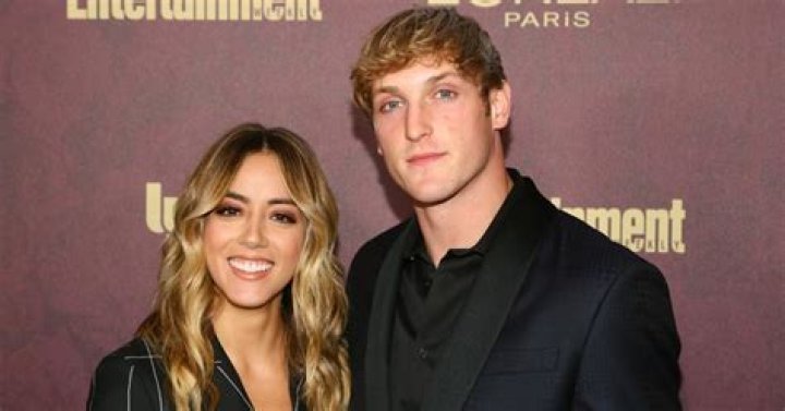 Chloe Bennet Dating, Boyfriend, Past Affairs, Relationships,