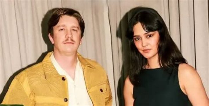 The Love Life Of Courtney Eaton: A Comprehensive Look At Her Relationships