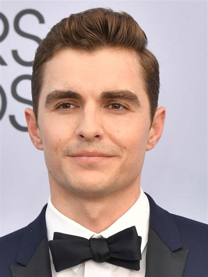 Dave Franco Height, Weight, Body Measurements, Shoe Size