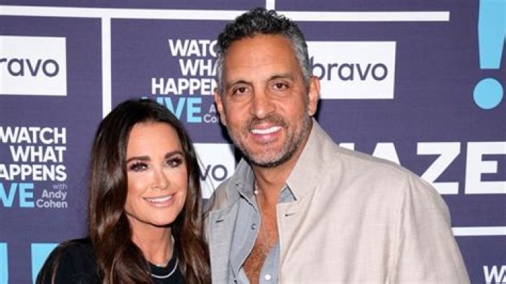 Did Mauricio Gutierrez Cheat On Kyle Richards? Uncovering The Truth
