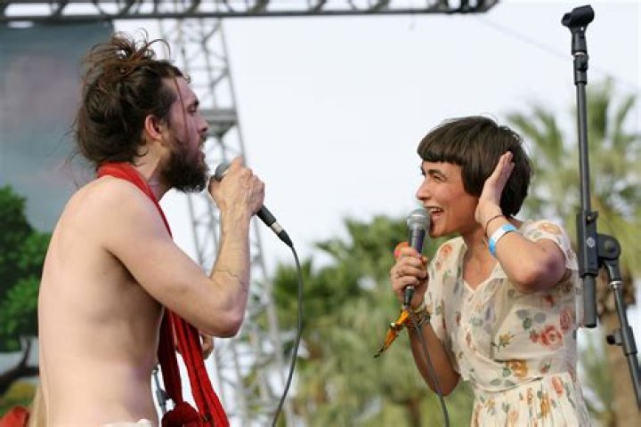 The Definitive Guide To "Edward Sharpe And The Magnetic Zeros: Jade Drugs"