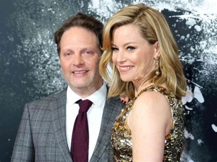 Elizabeth Banks' Romantic Journey: Past And Present Relationships