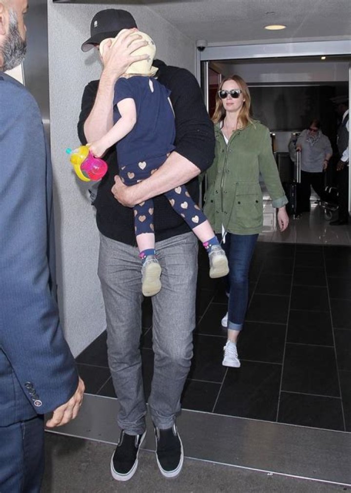 Emily Blunt & John Krasinskis Family: Photos Hollywood Life |