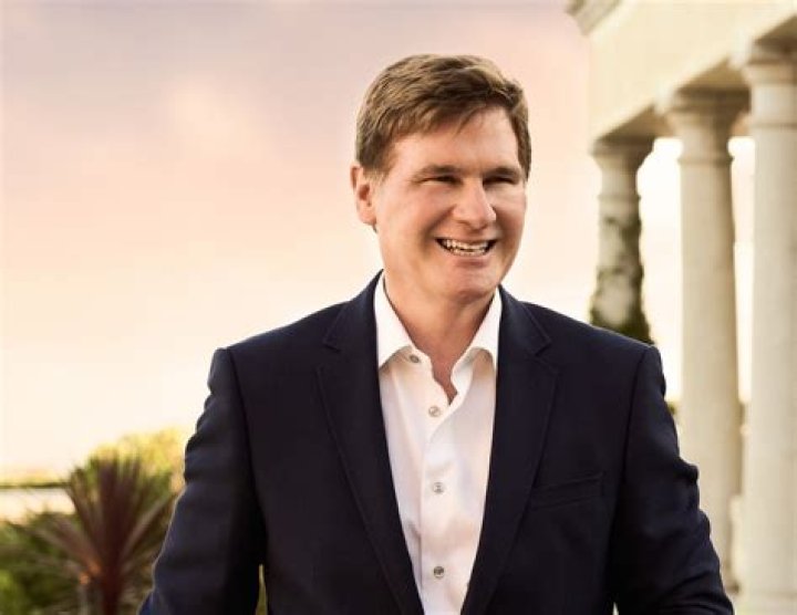 Astonishing Fortune Of Ernie Carswell: Unveiling The NBA Legend's Net Worth