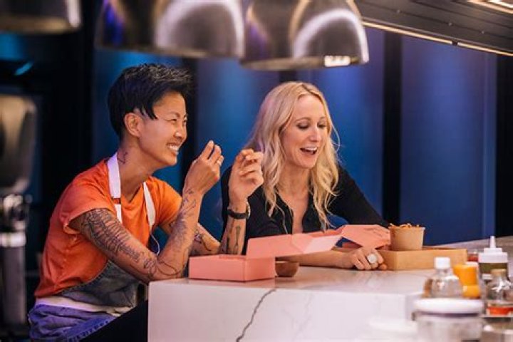 Trio On What Makes Fast Food So Difficult Hollywood Life |