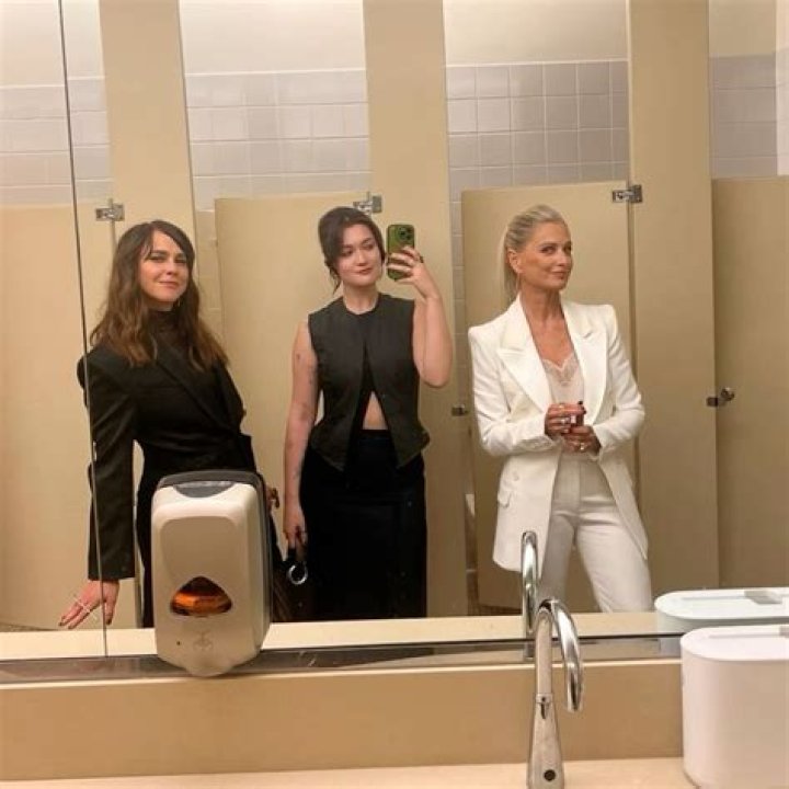 A Guide To Communication, Trust, And Intimacy