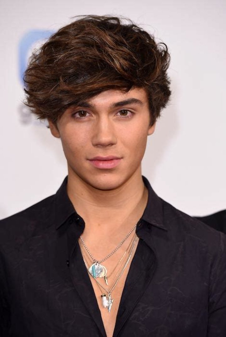 George Shelley Height, Weight, Body Measurements, Shoe Size