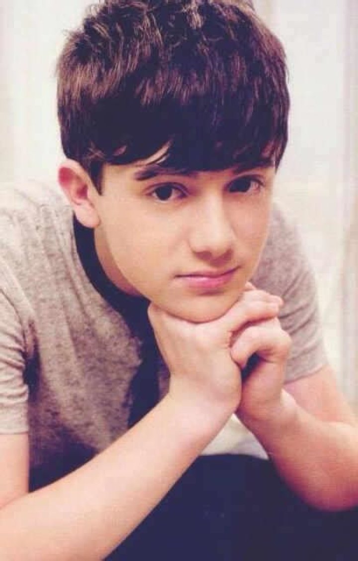 Greyson Chance Height, Weight, Body Measurements, Shoe Size