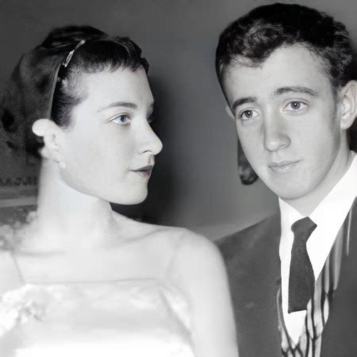 Woody Allen's First Wife and Controversies ·
