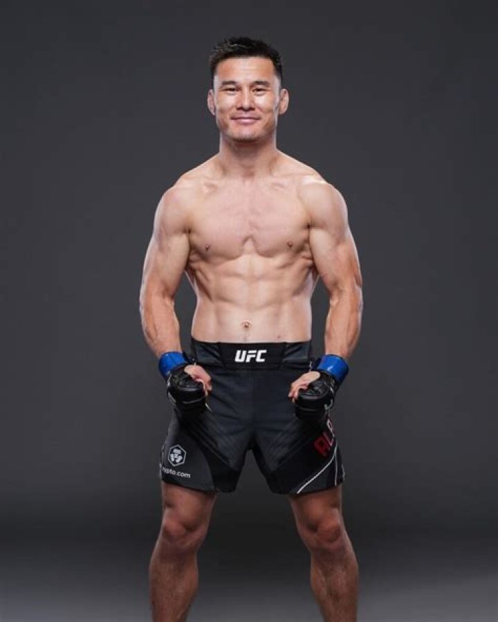 Heili Alateng Age, Weight, Nationality, Girlfriend, Wikipedia