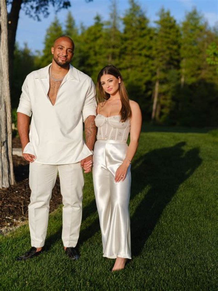 Is Asia Kate Dillon Dating Anyone? Who is The Partner or Spouse