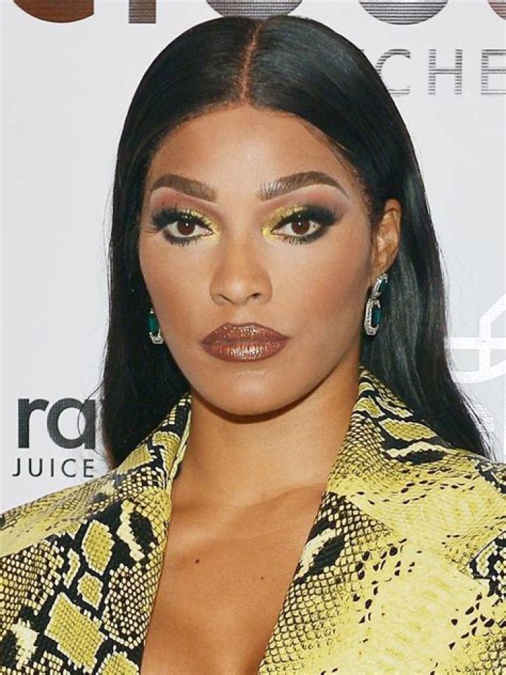 Is Joseline Hernandez Black? The Truth Revealed