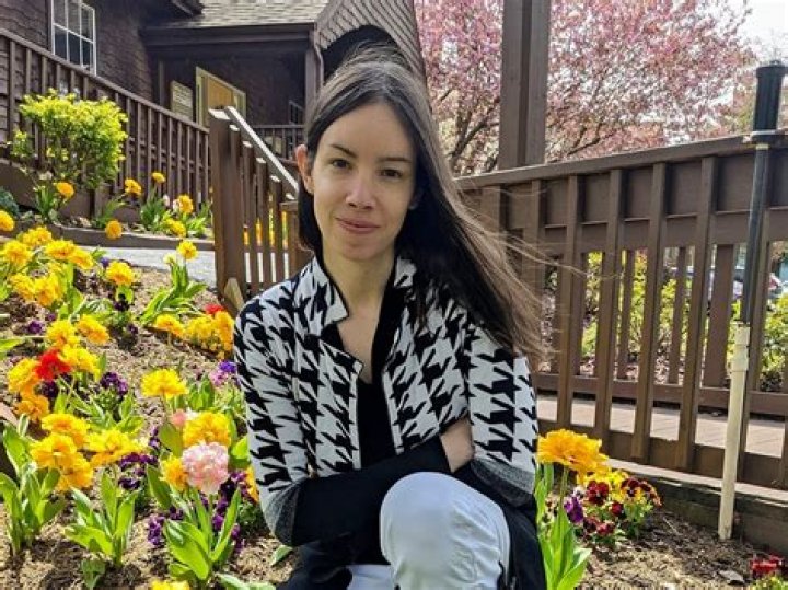 Exploring Lyn Alden's Gender Identity