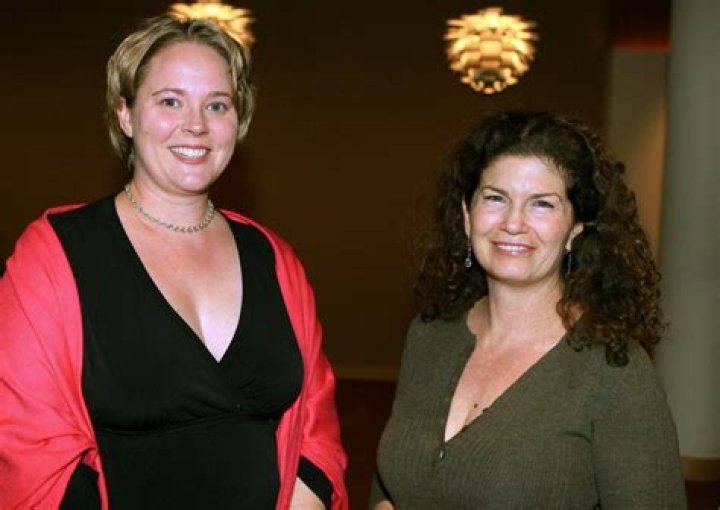 Jenette Goldstein Net Worth, Earnings, Married, Husband, Wiki-Bio