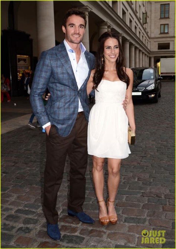 Jessica Lowndes' Partner: A Comprehensive Guide