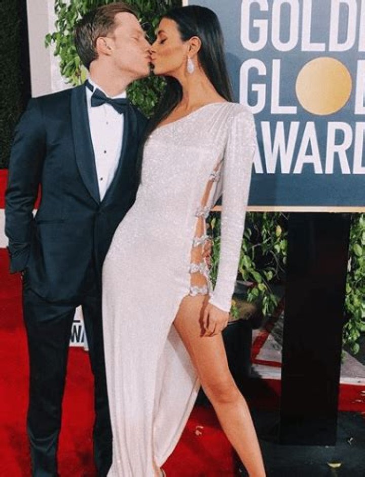 Uncovering The Secrets Of Jonathan Keltz's Wife