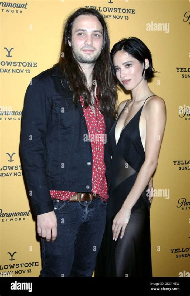 JKF Julia Chow Bio, Boyfriend, Net worth, YouTube, Parents