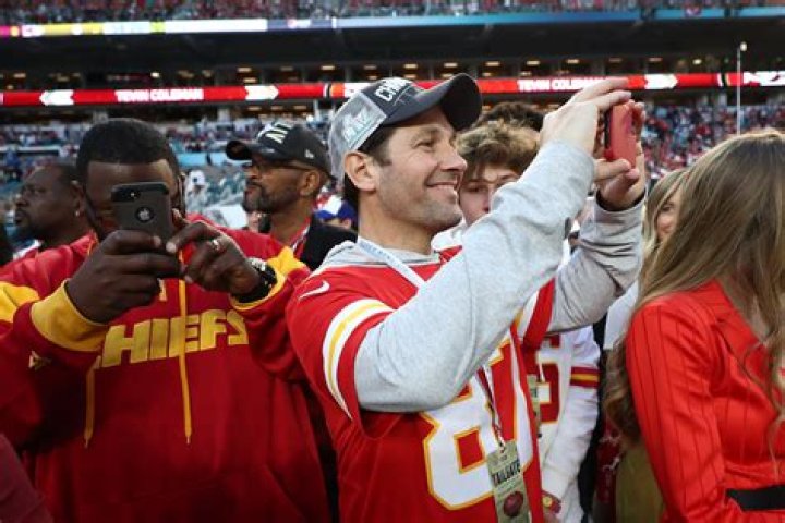 The Ultimate Guide To Kansas City Chiefs Celebrity Fans: Unveiling Surprising Connections