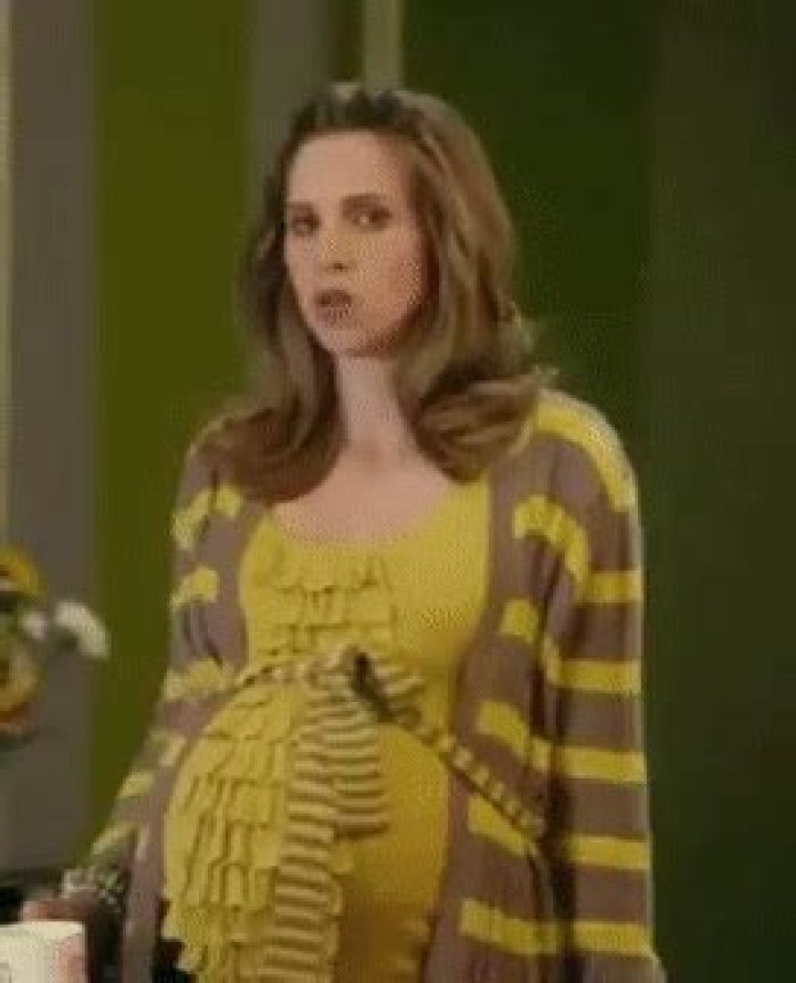 7 Signs You Might Be Pregnant Like Kendall Jenner