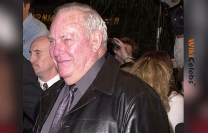 Kevin Costner's Paternal Legacy: A Hollywood Father's Journey