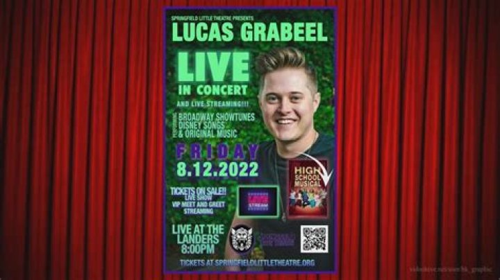 Lucas Grabeel Height, Weight, Body Measurements, Shoe Size