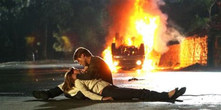 Marissa Dies In The O.C.: Unraveling The Heartbreaking Truth