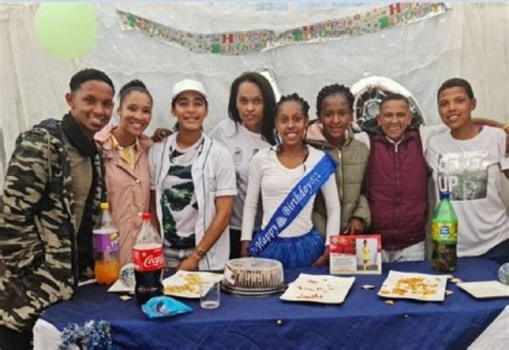 Miche Minnies Mother: A Guide To Her Mysterious Origins