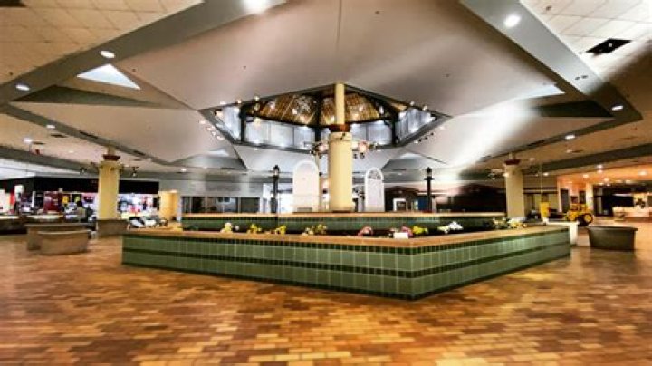 Explore Natchez Mall: Captivating Photos Unveiling Its Grandeur