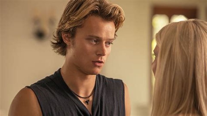 JJ & His Fathers Abusive Relationship Explained & More Hollywood Life |