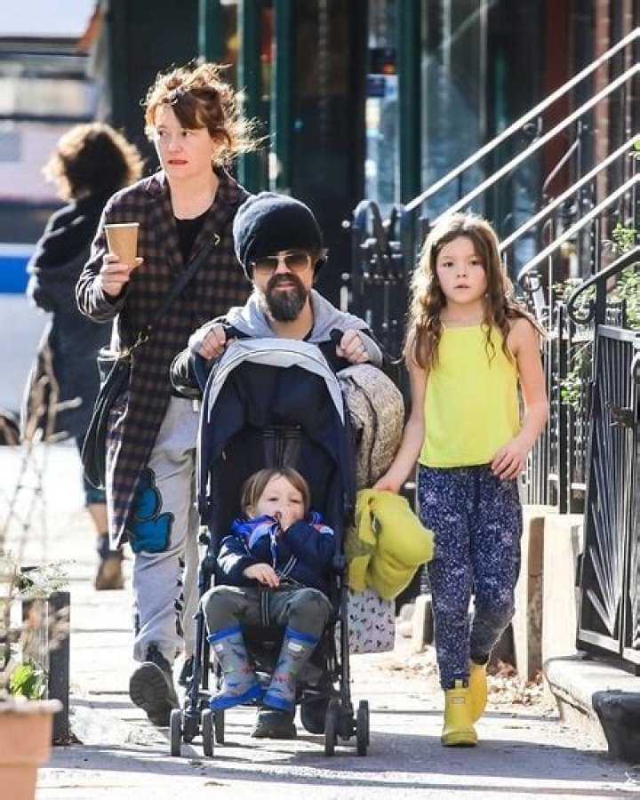 A Comprehensive Guide To Peter Dinklage's Family And Children