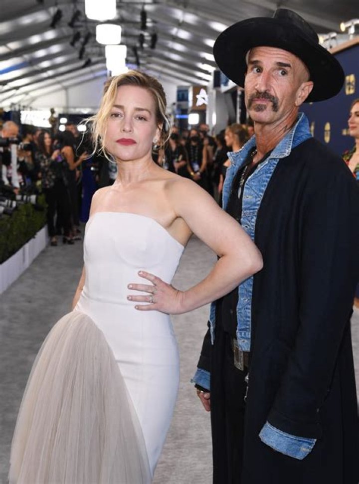 Piper Perabo And Husband's Secrets Revealed