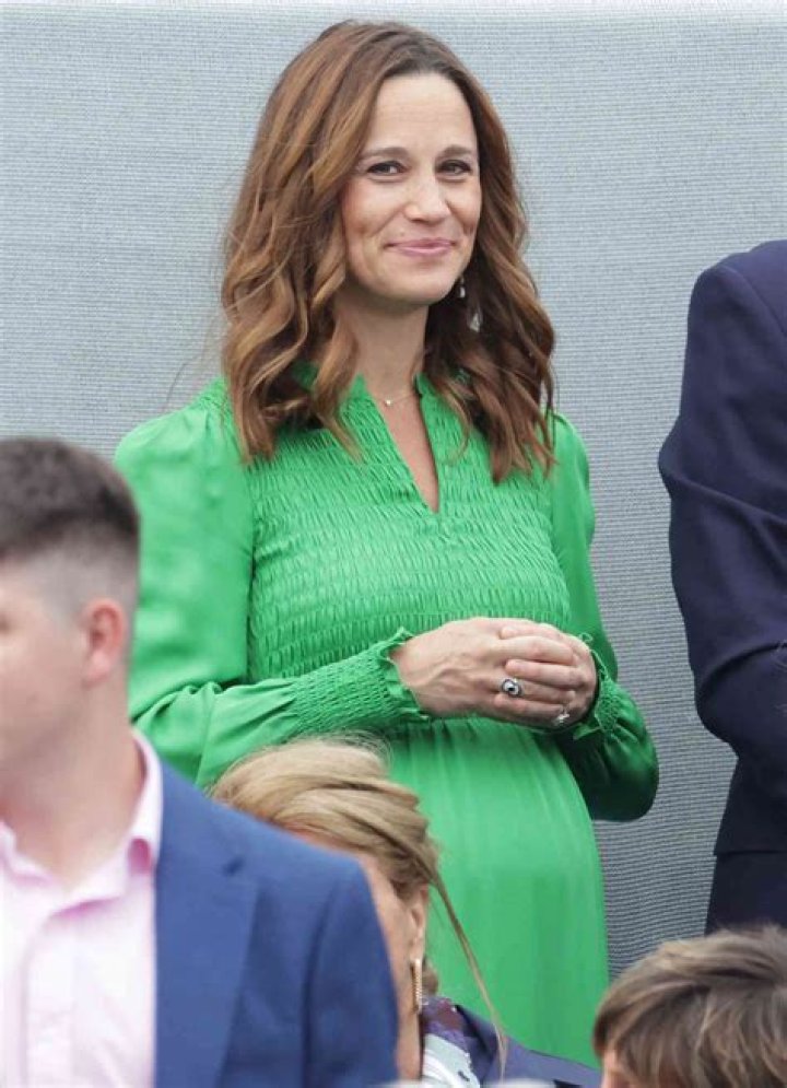 Pippa Middleton Pregnant With 2nd Child, Her Mom Confirms Hollywood Life |