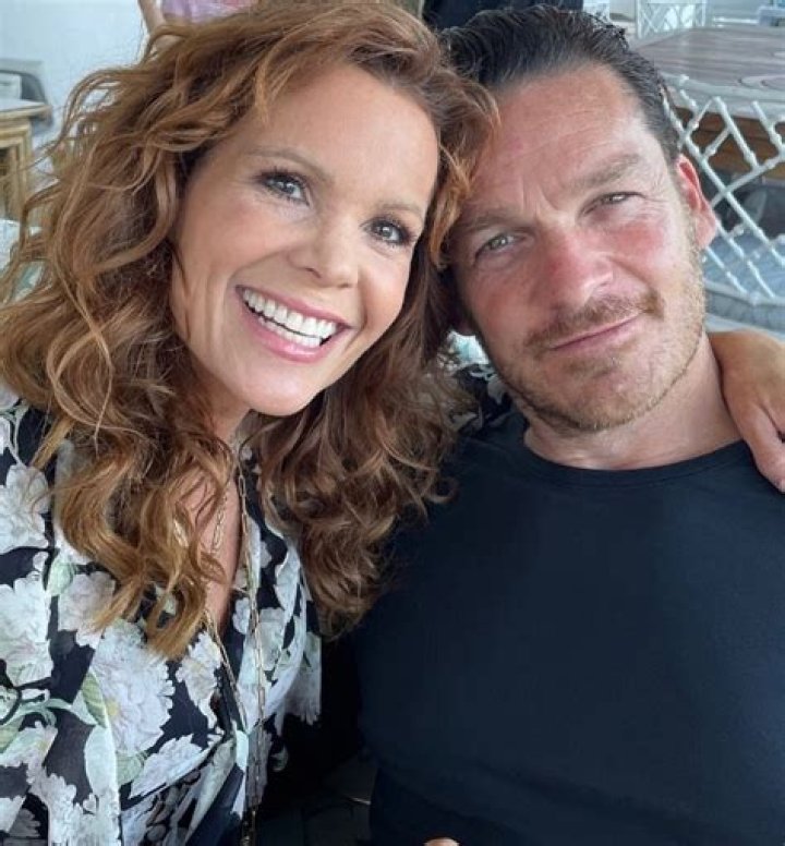Robyn Lively Married, Husband, Affairs, Net worth, Bio, Career, Wiki, Age