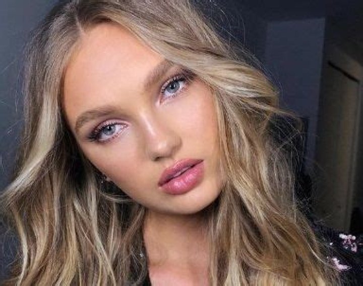 Romee Strijd Height, Weight, Measurements, Bra Size, Shoe Size