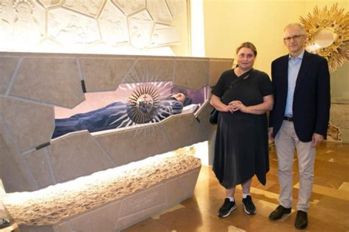 Uncovering The Roots Of Football Star Salma Paralluelo's Success