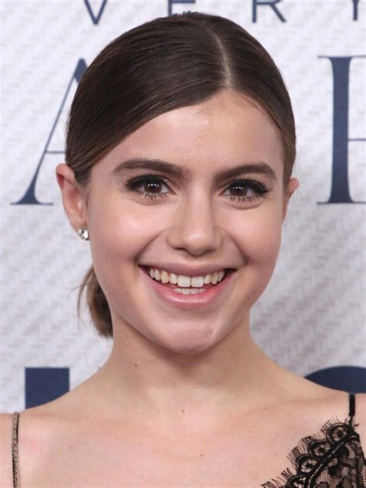 Blue Bloods' actress Sami Gayle is enjoying her Single Life to the fullest
